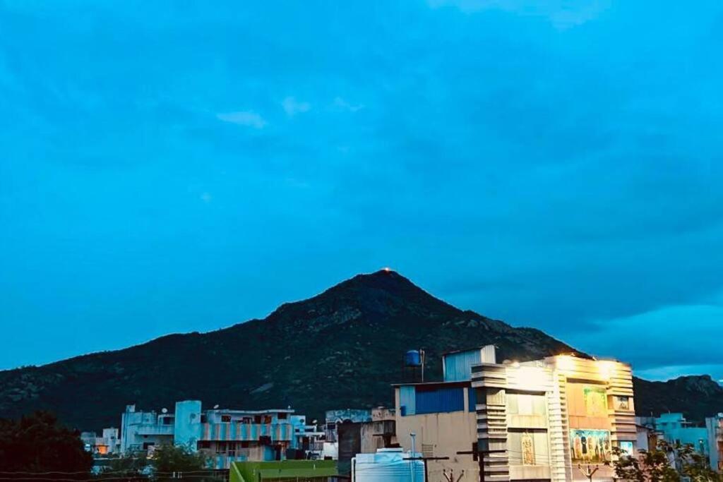 Kr Homestay Tiruvannamalai Luaran gambar